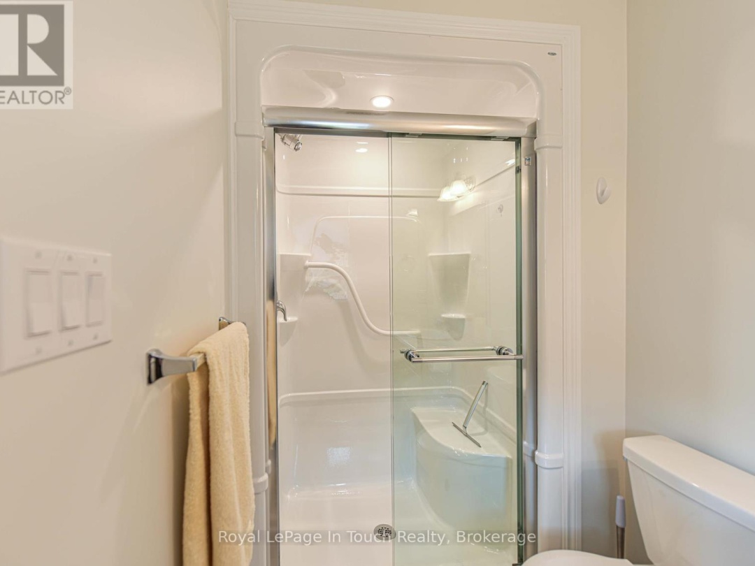45 Ralph Dalton Boulevard, Tay (Victoria Harbour)