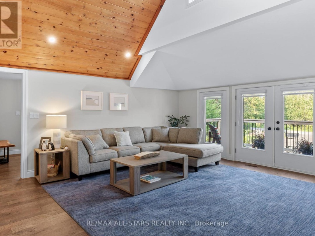 36 STINSON'S BAY ROAD, 