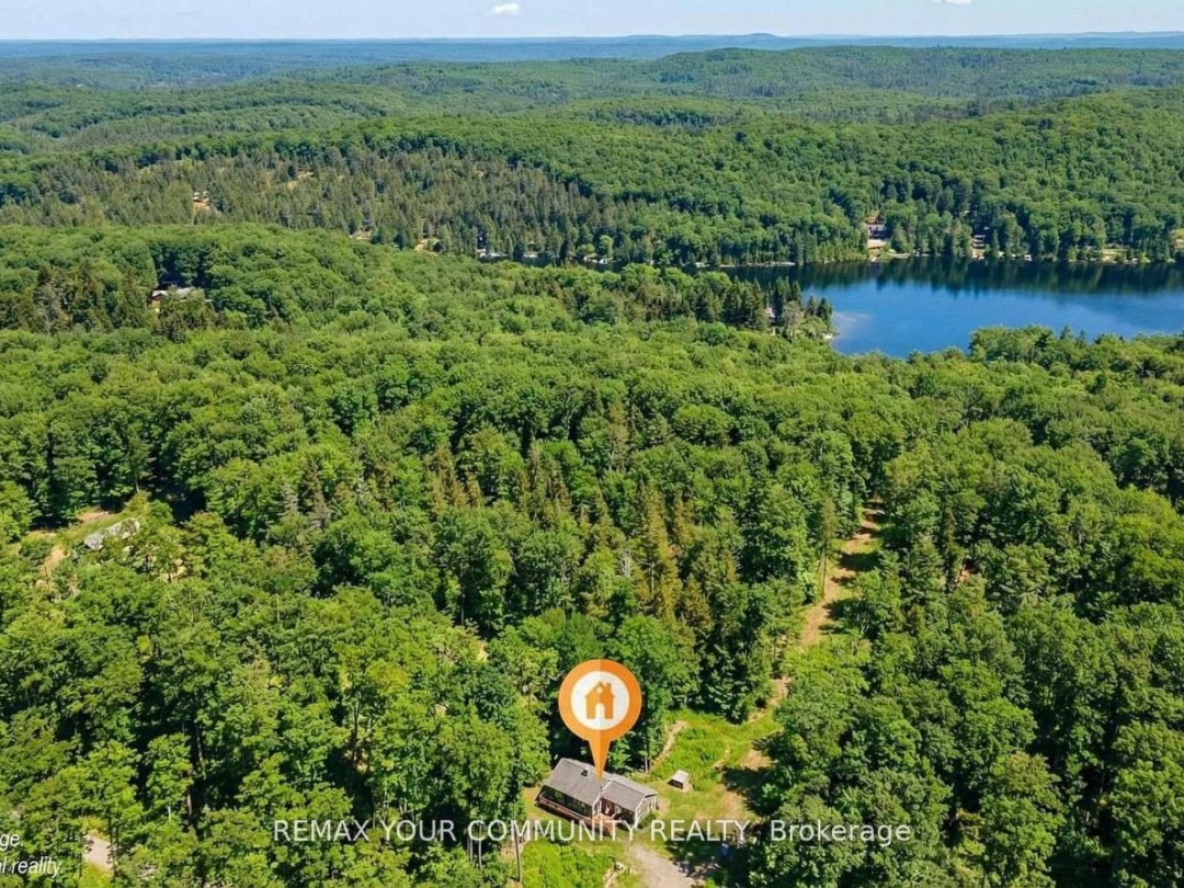 1534 SALERNO LAKE ROAD, Highlands East (Glamorgan)