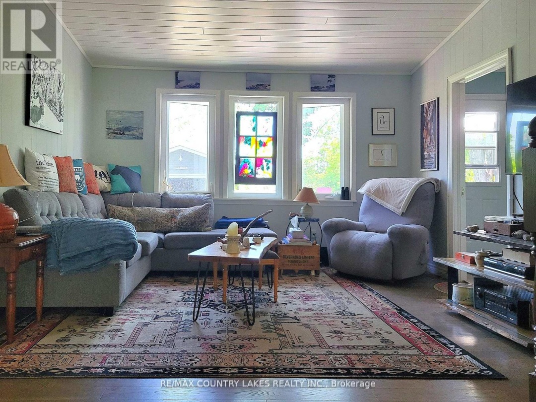 2481 LAKESHORE DRIVE, Lake Simcoe