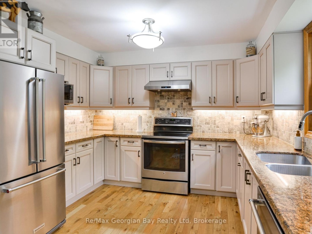 30 SUMAC CRESCENT, Oro-Medonte (Sugarbush)