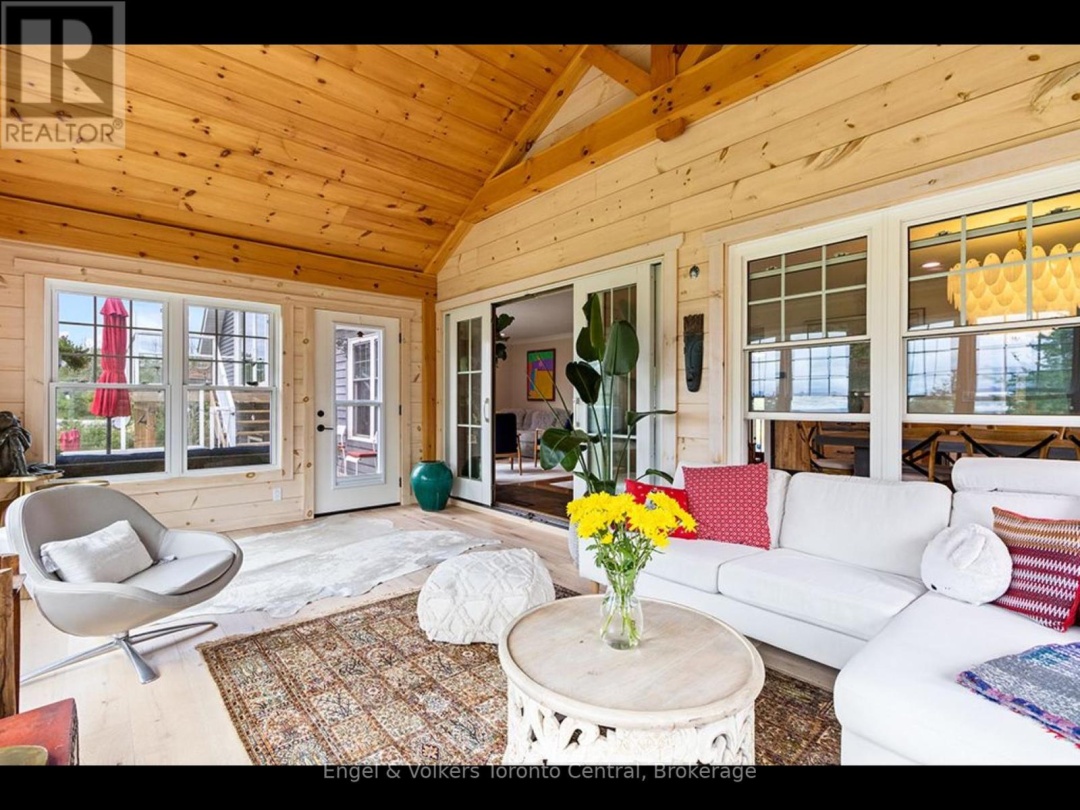 9 OSPREY WAY, Georgian Bay