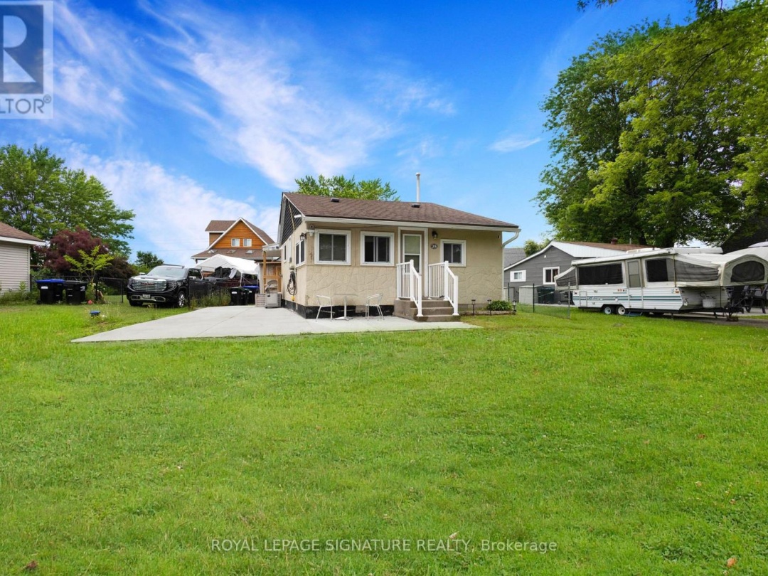 25 PLAYFAIR DRIVE, Sturgeon River