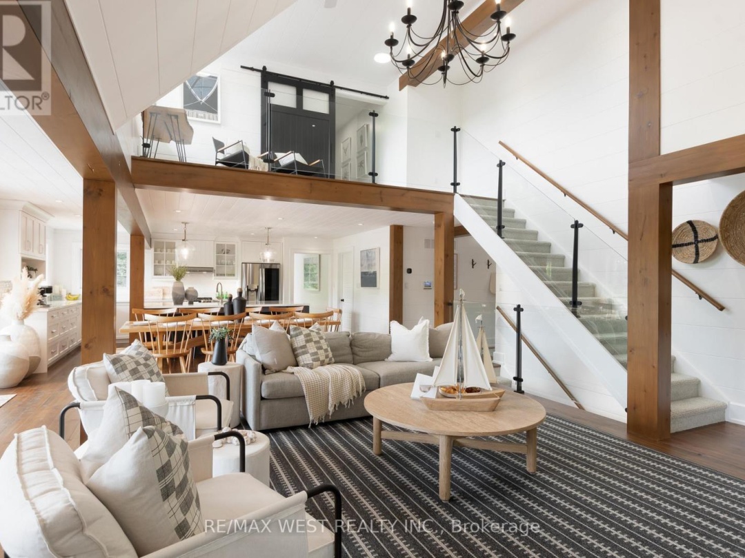 1078 WOODWINDS ROAD, Lake Muskoka