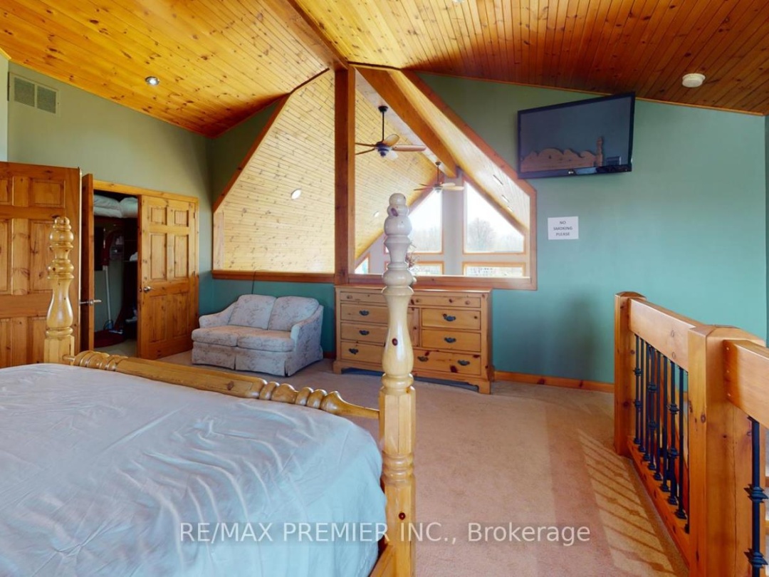 31 PARADISE BOULEVARD, Ramara