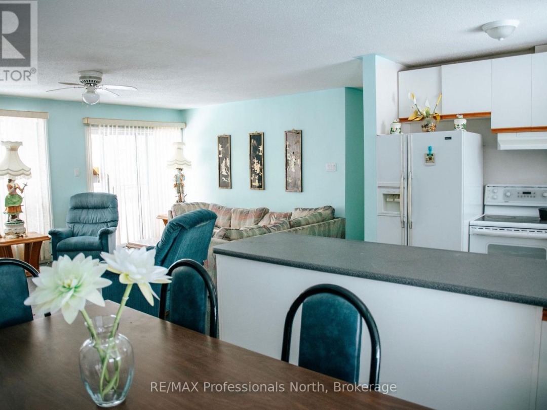1114 RIVER HAVEN ROAD N, Muskoka River