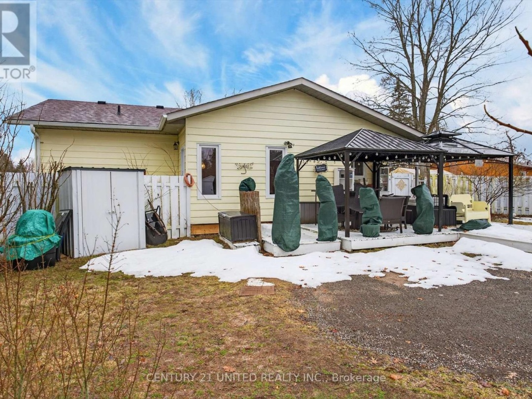 216 ALPINE LAKE ROAD, Pigeon Lake