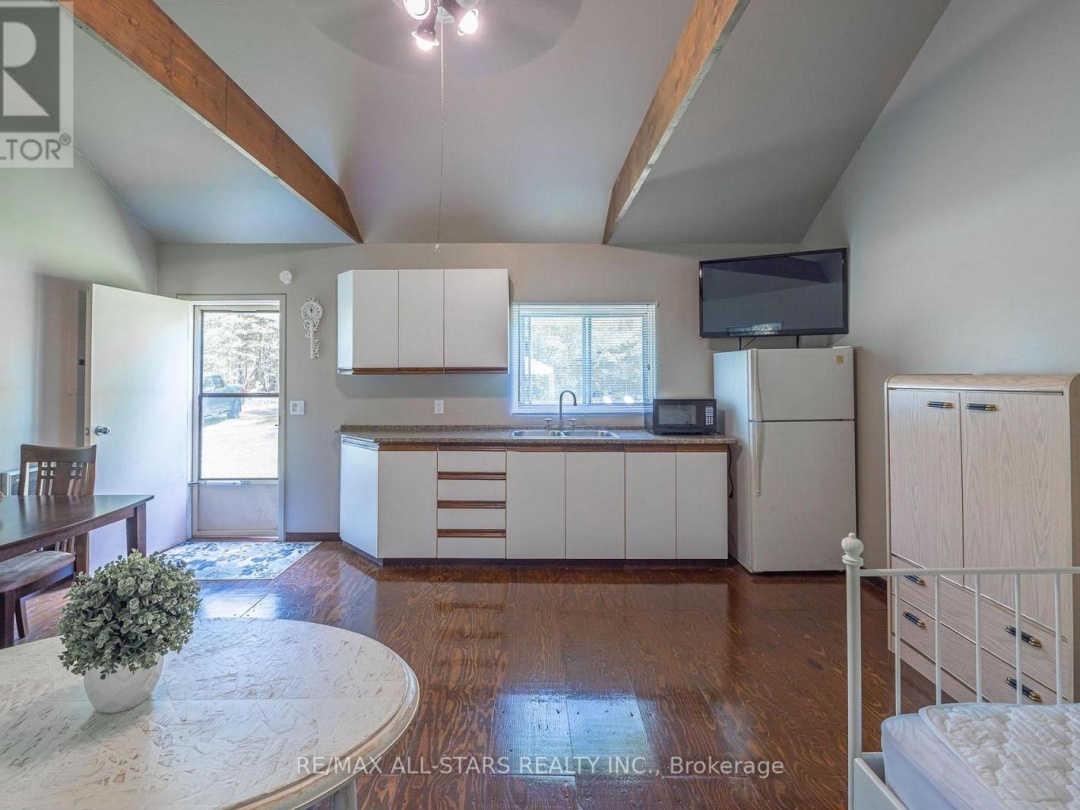 24 RELAX AVENUE, Gull River