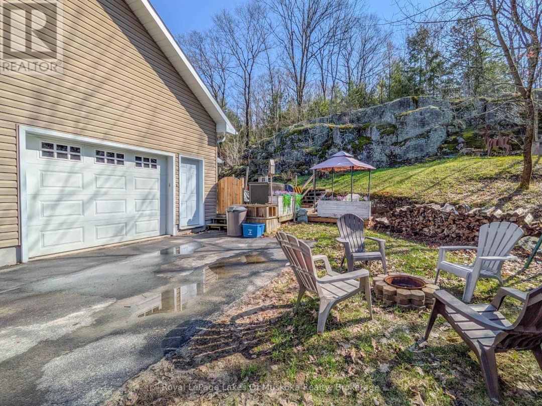 1441 CEDAR LANE, Bracebridge (Macaulay)