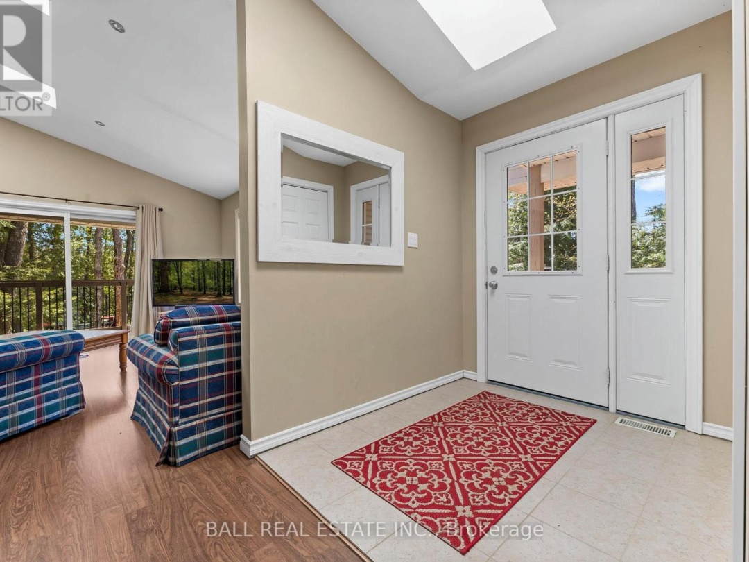 479 EAST CLEAR BAY ROAD, Crystal Lake