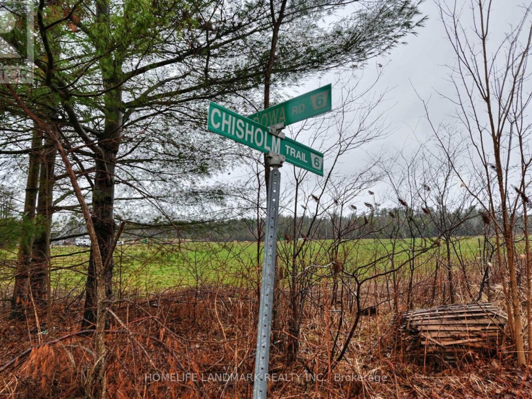 26-28 CHISHOLM TRAIL, Kawartha Lakes (Dalton)