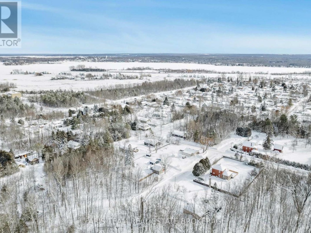550 SECOND AVENUE, Tay (Port McNicoll)