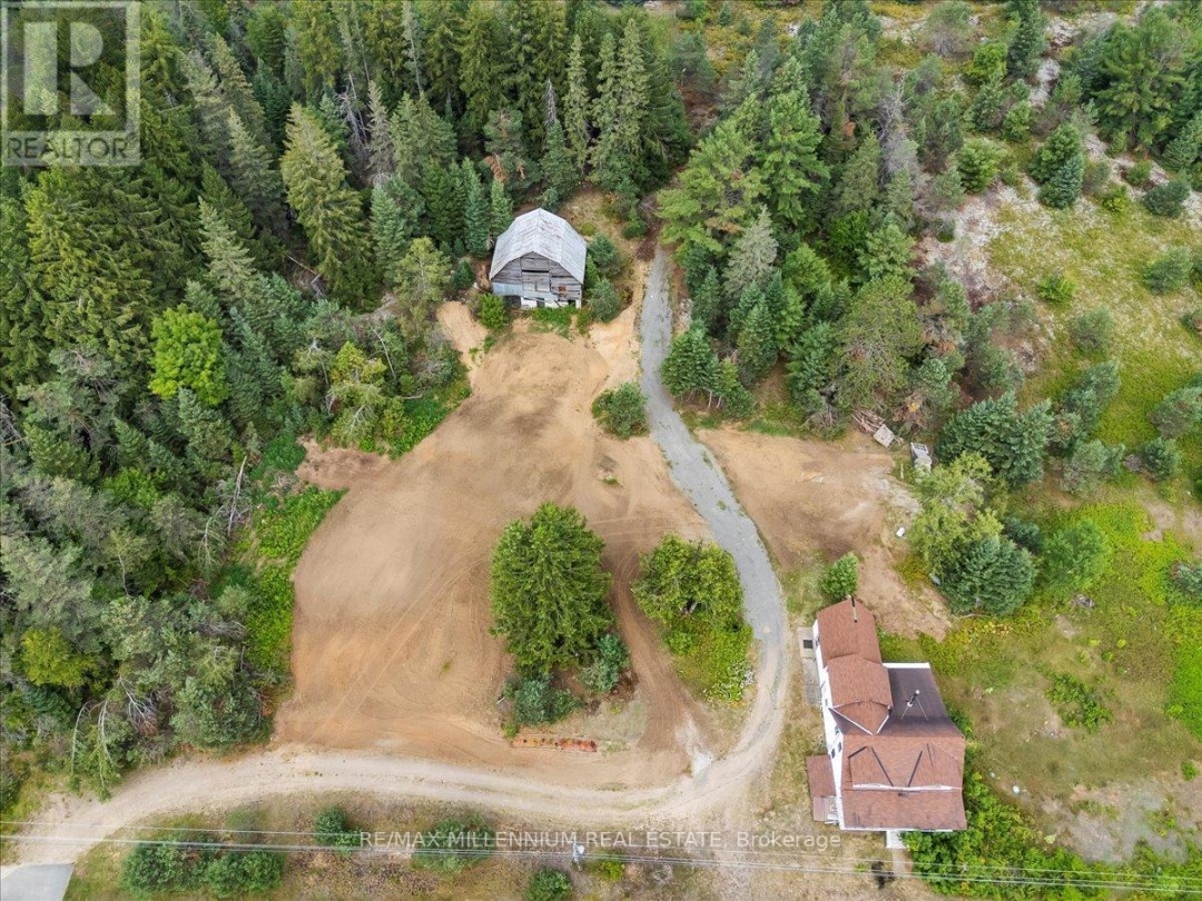 3529 HIGHWAY 118 E, Bracebridge (Oakley)