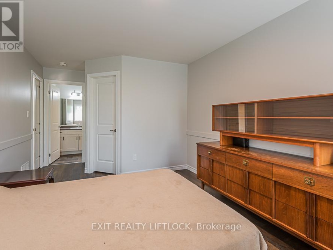 27 HELEN STREET, 