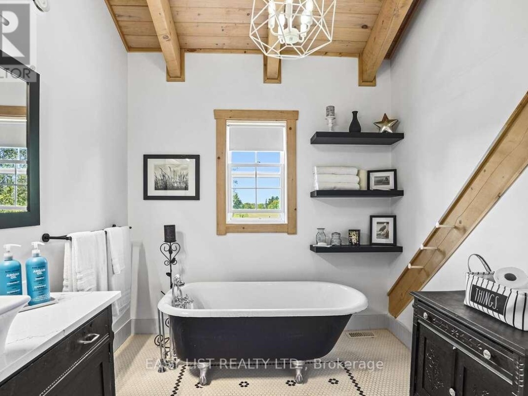 44 TRENT RIVER ROAD S, Kawartha Lakes (Carden)