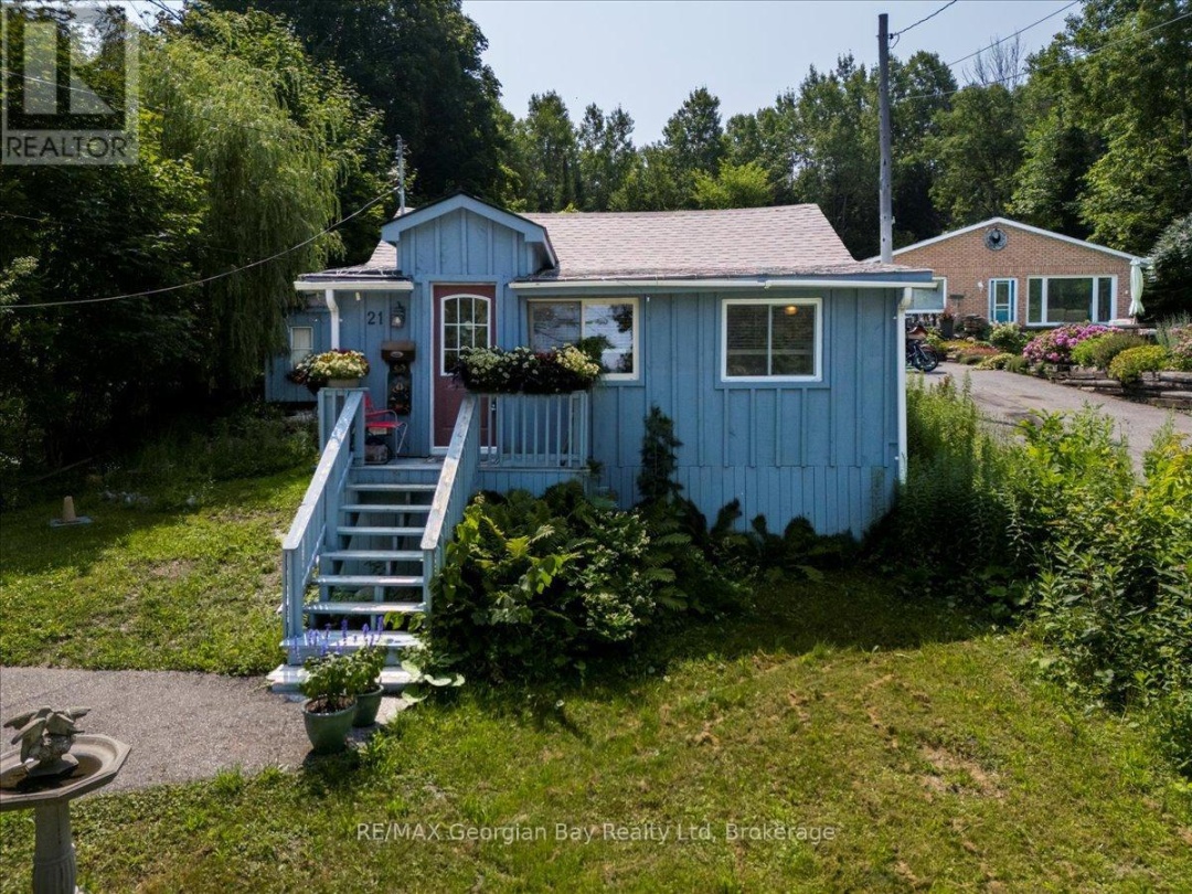 21 GRANDVIEW ROAD, 
