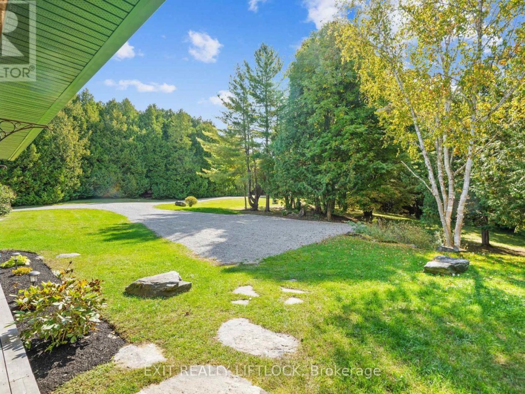169 DUTCH LINE ROAD W, Shadow Lake