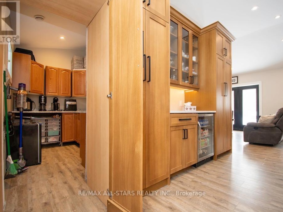 829 PEACE ROAD, Kawartha Lakes (Emily)