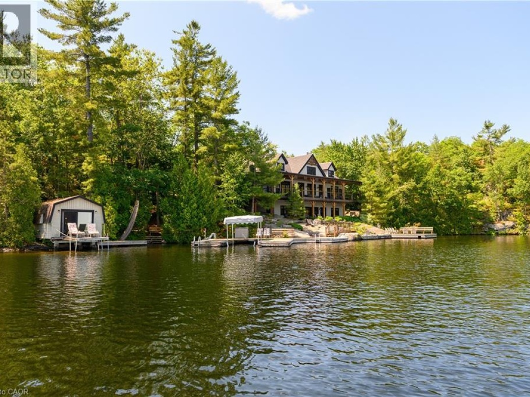990 HASKETT'S Drive, Six Mile Lake