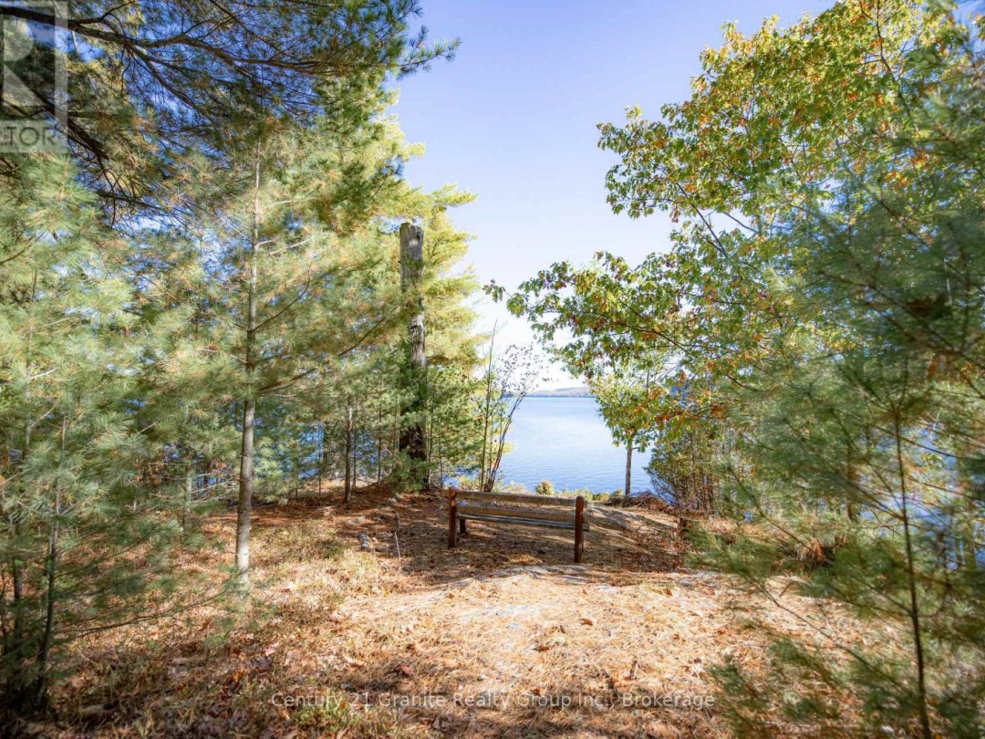 1773 BLUE HERON ROAD, Redstone Lake