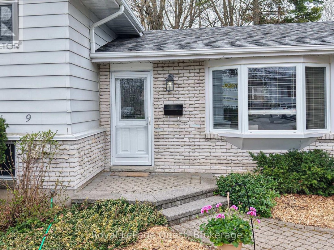 9 ELEANOR ROAD, Orillia