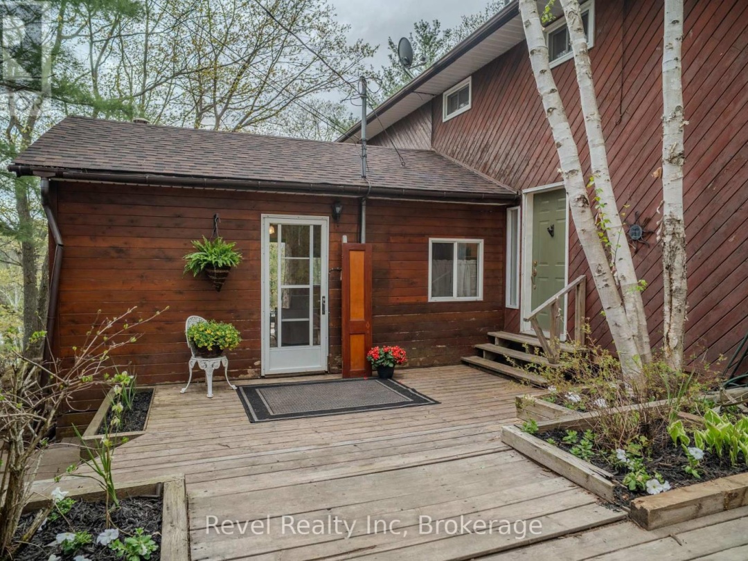 14 SWALLOW ROAD, Miller Lake