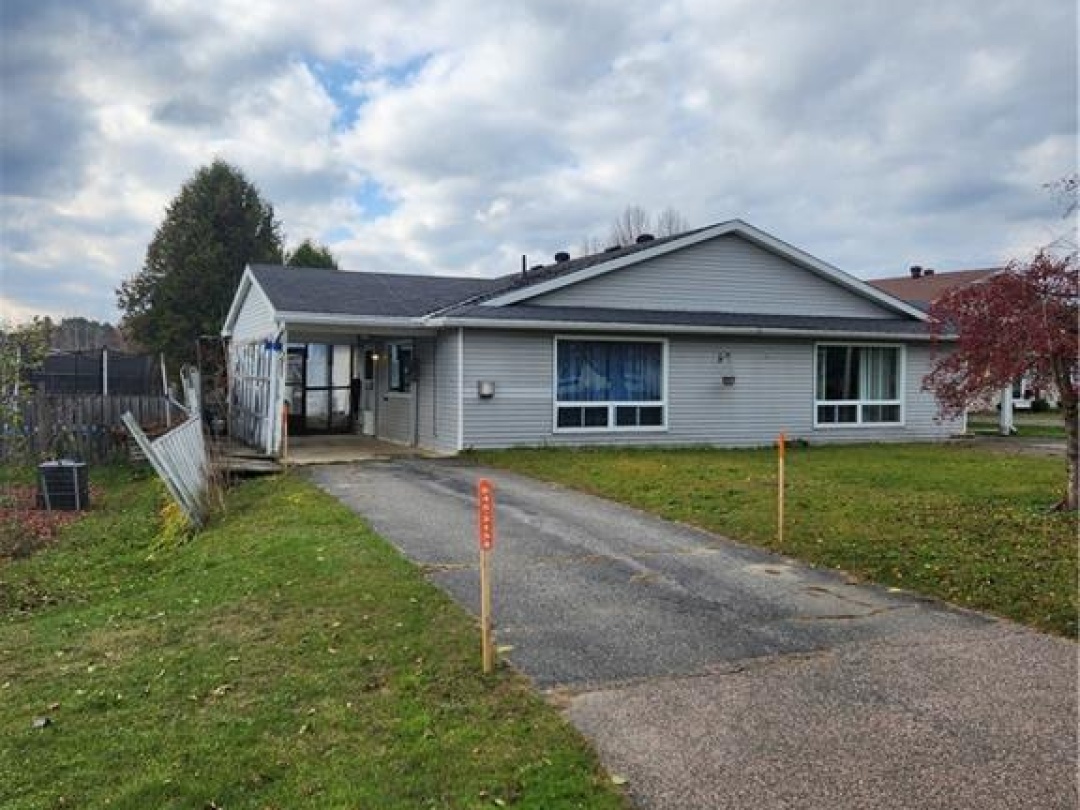 2 Pinecone Drive, Bracebridge