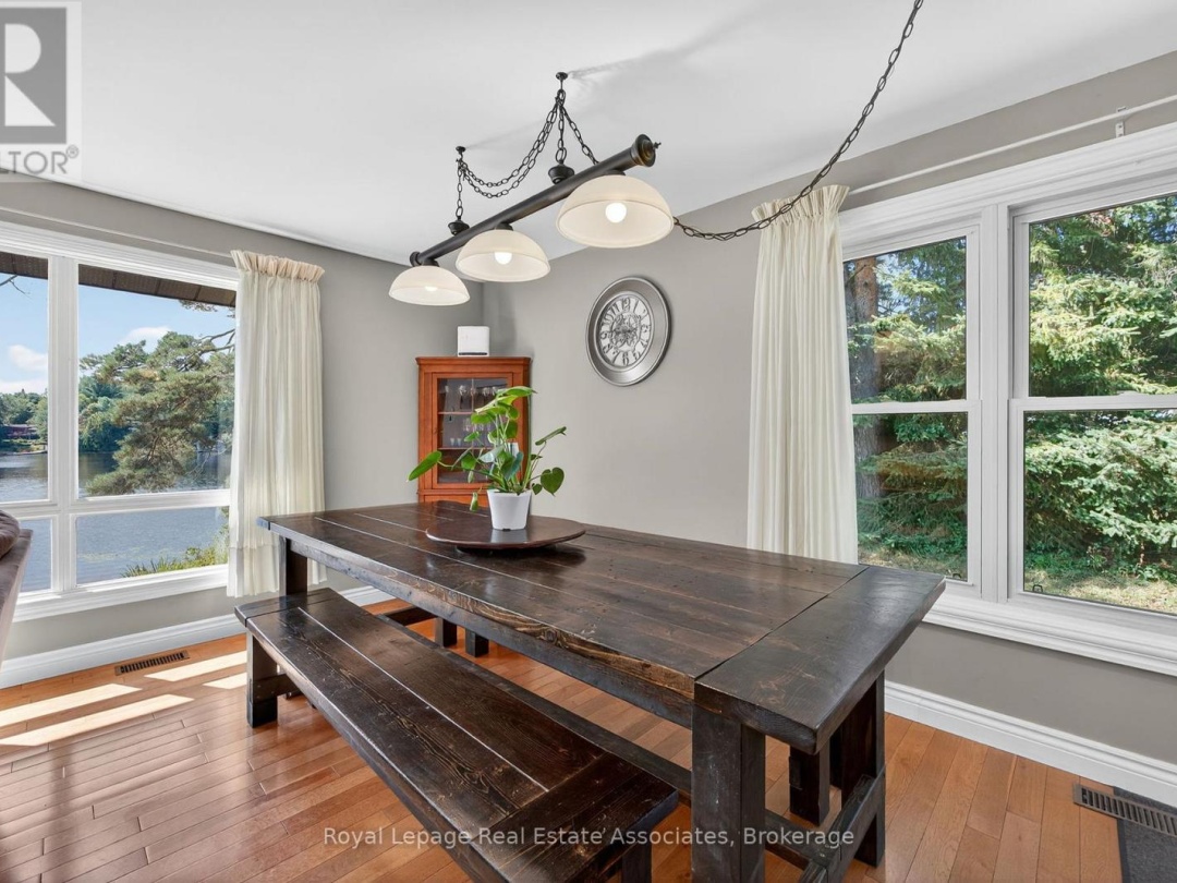389 FALCON ROAD, Lake Vernon
