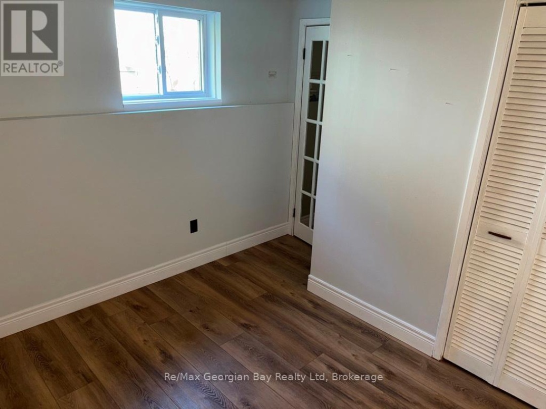 16 COMMUNITY CENTRE DRIVE, 