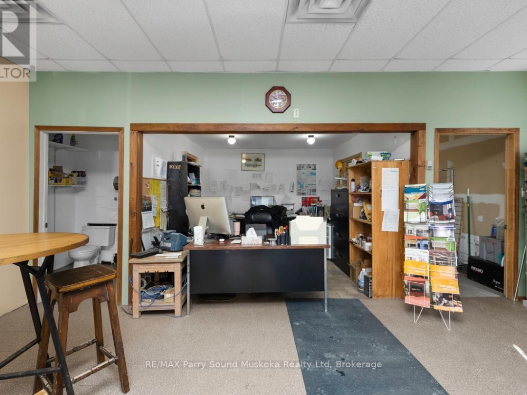 111 JAMES STREET, Parry Sound