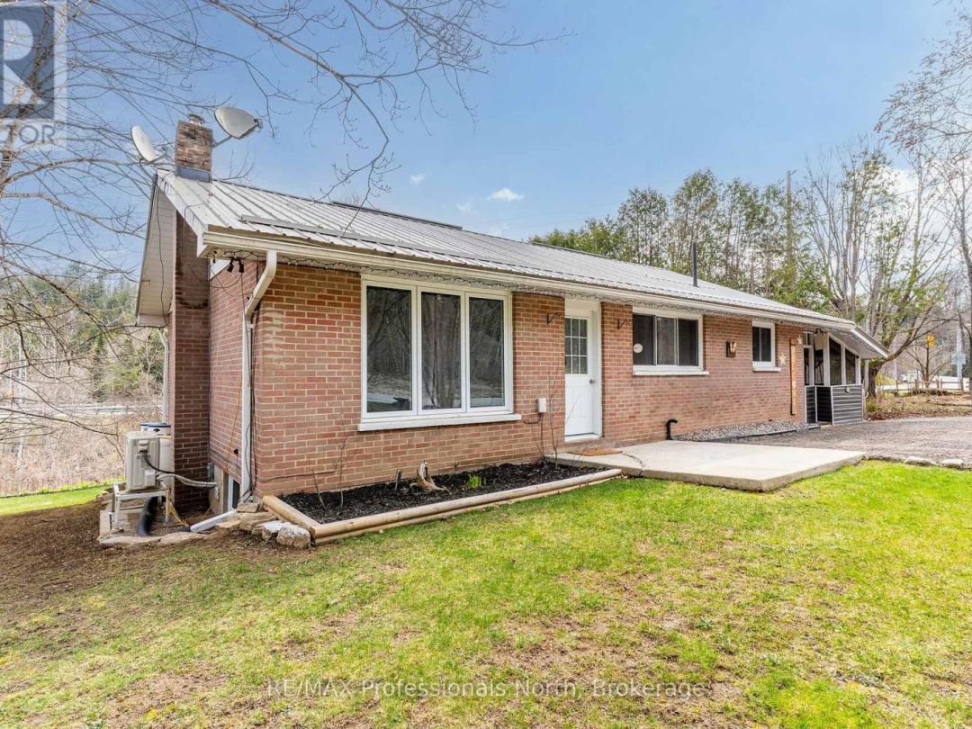 45 NEWCASTLE STREET, Minden Hills (Minden)