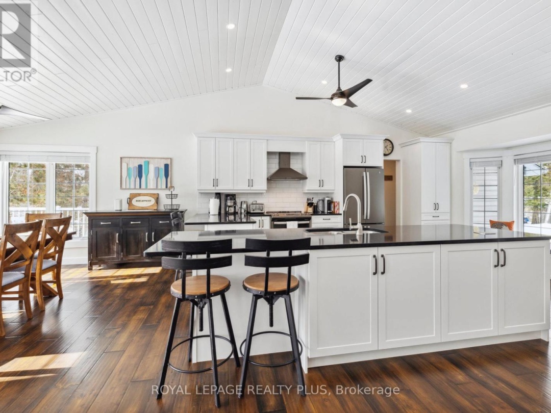 16 Black Bear Drive, Cameron Lake