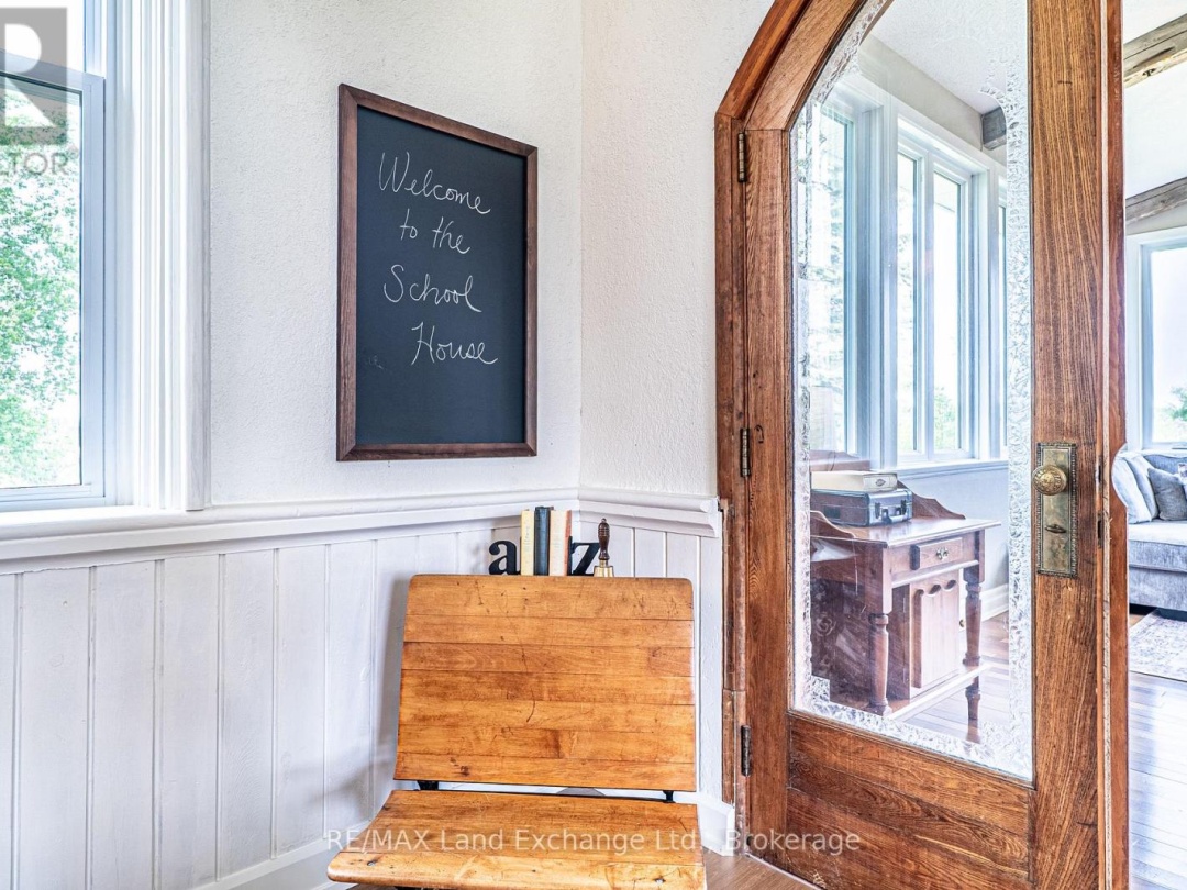 41 SCHOOL ROAD, Kawartha Lakes (Kirkfield)