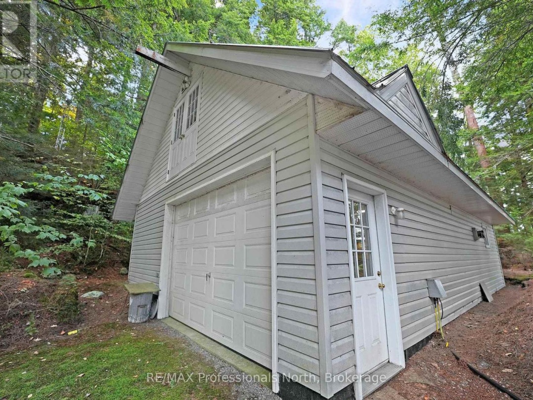 20871 HIGHWAY 35, 
