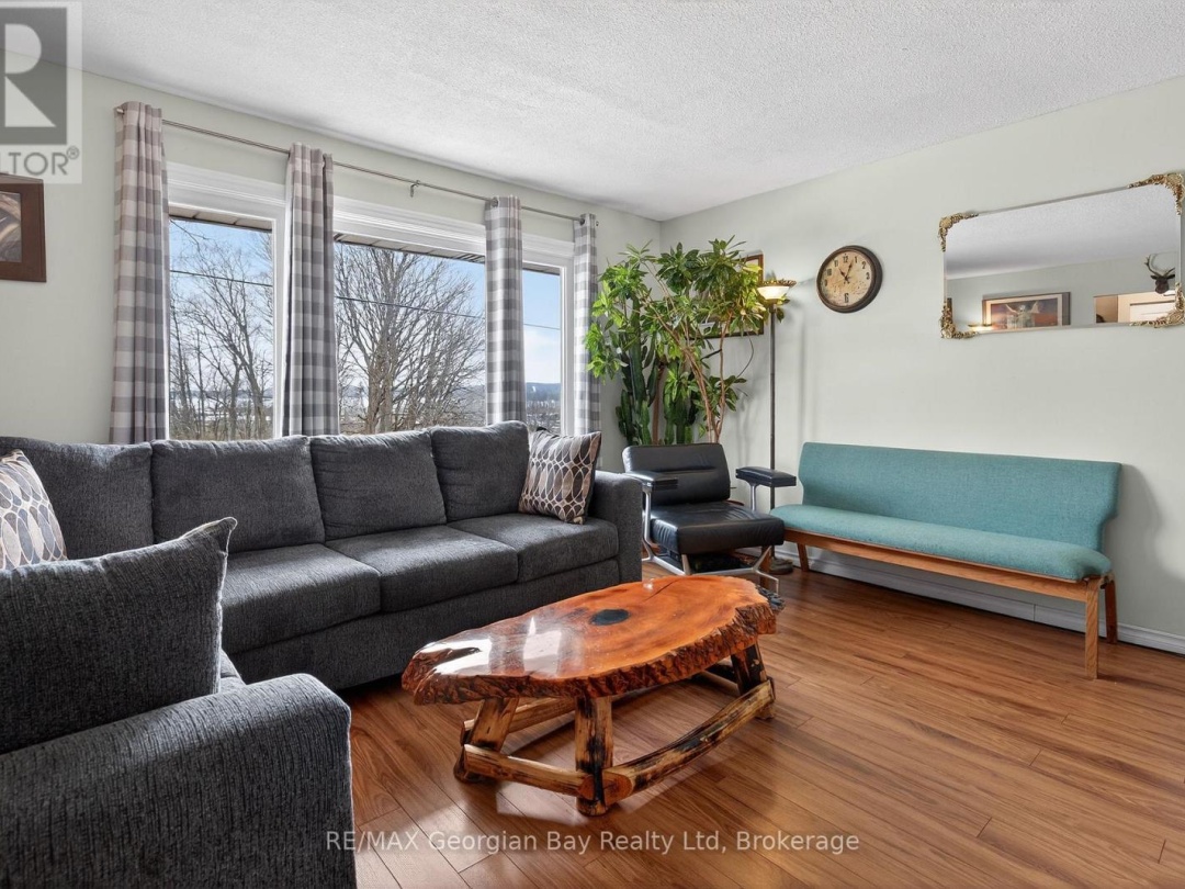 480 BRODERICK STREET, Tay (Port McNicoll)