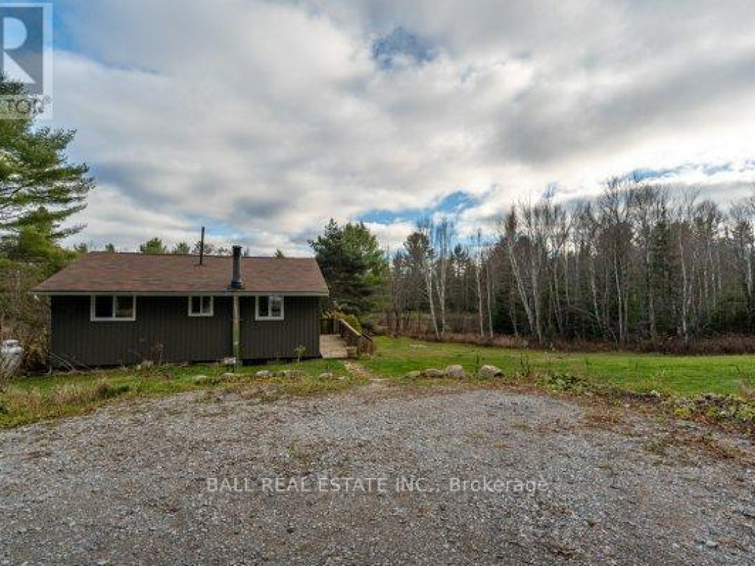 1047 DONROY ROAD, Highlands East (Glamorgan)