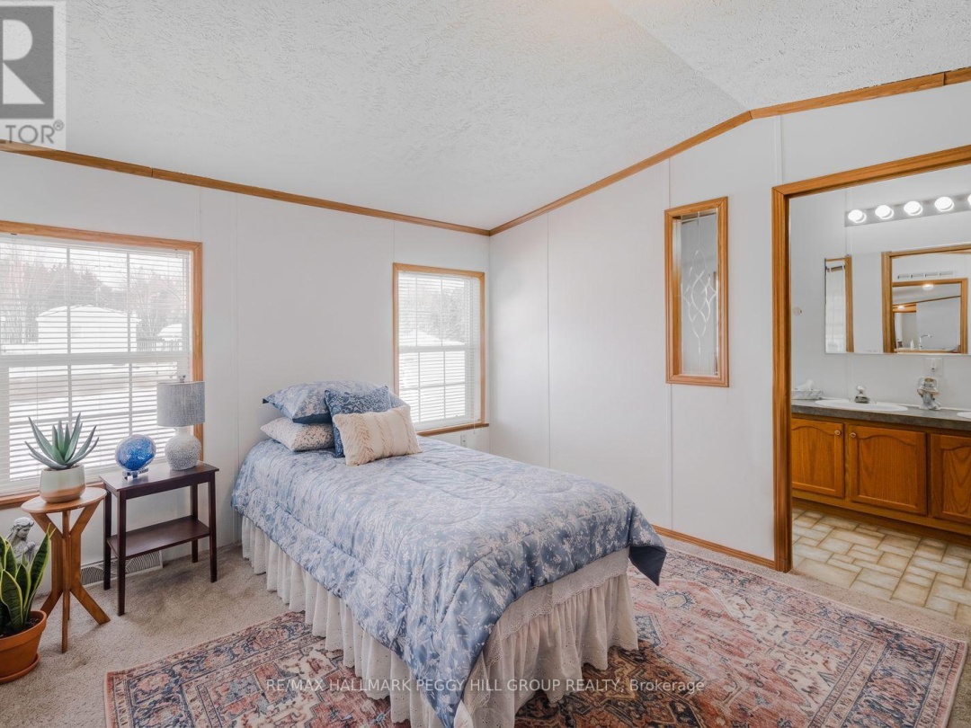 4105 HAINES STREET, Severn
