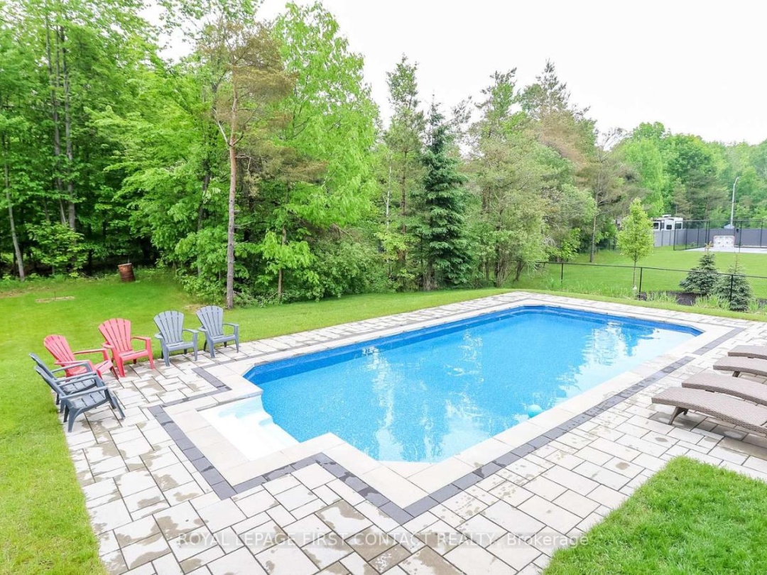 2066 ELANA DRIVE, Severn (Marchmont)