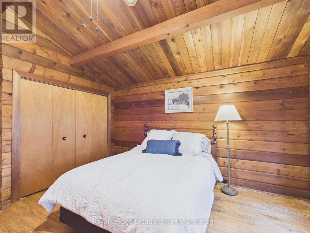1027 SCOTT LANE, Oxbow Lake