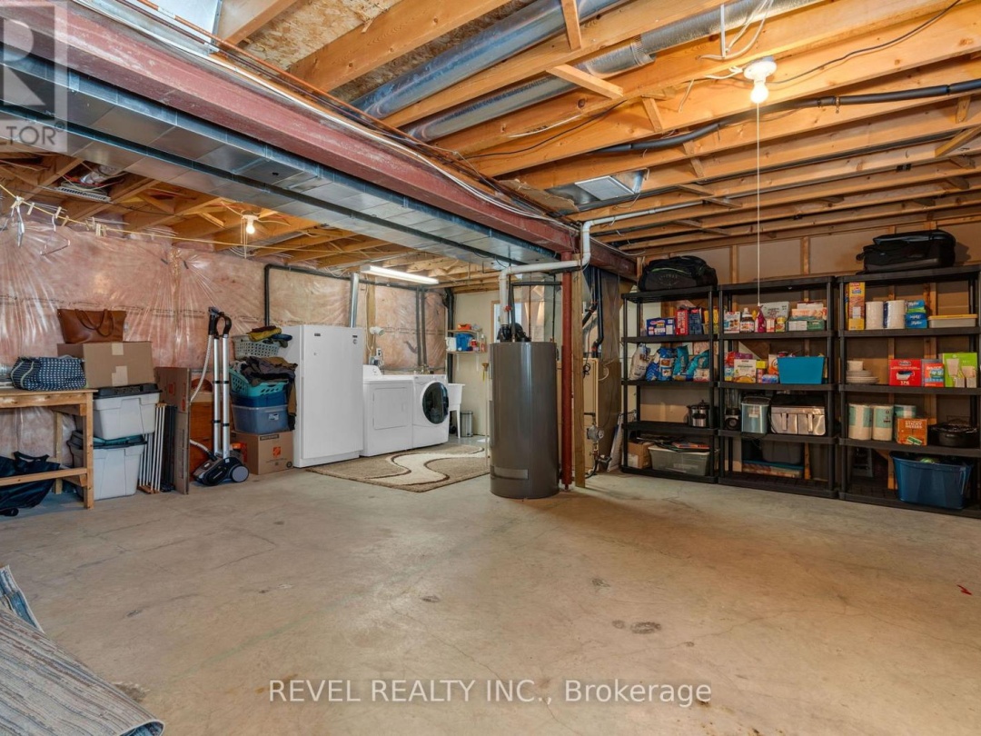 32 HICKORY LANE, Oro-Medonte (Sugarbush)