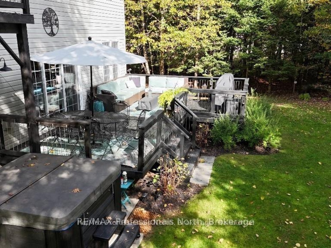 1057 SUBURBAN COURT, Gull River