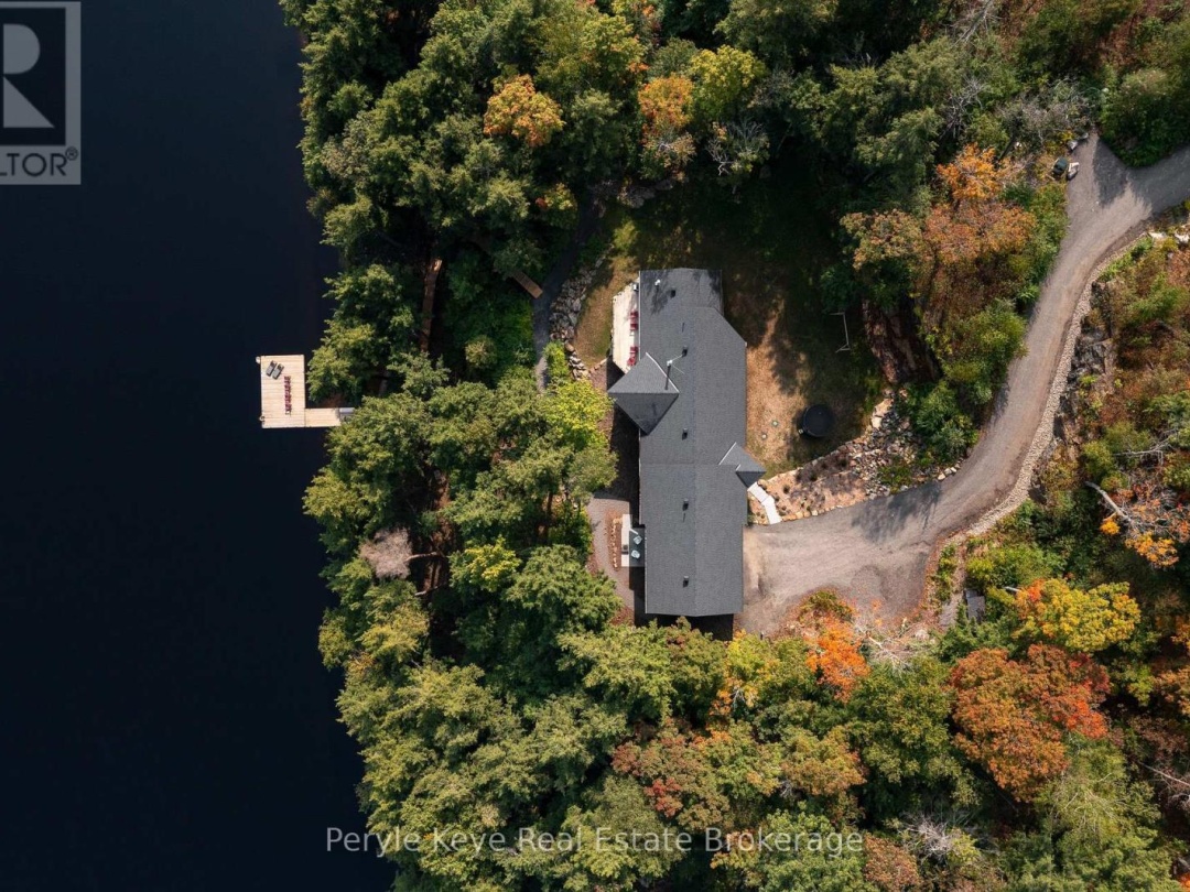 86 CLAREN CRESCENT, Lake Vernon