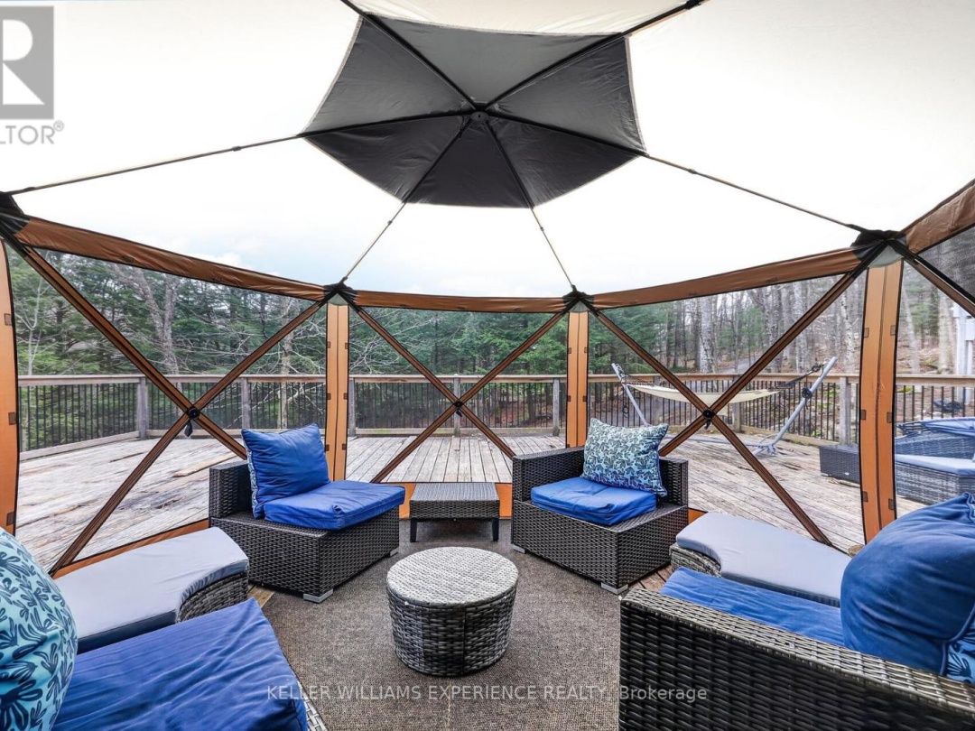 1115 SHERWOOD FOREST ROAD, Muskoka River
