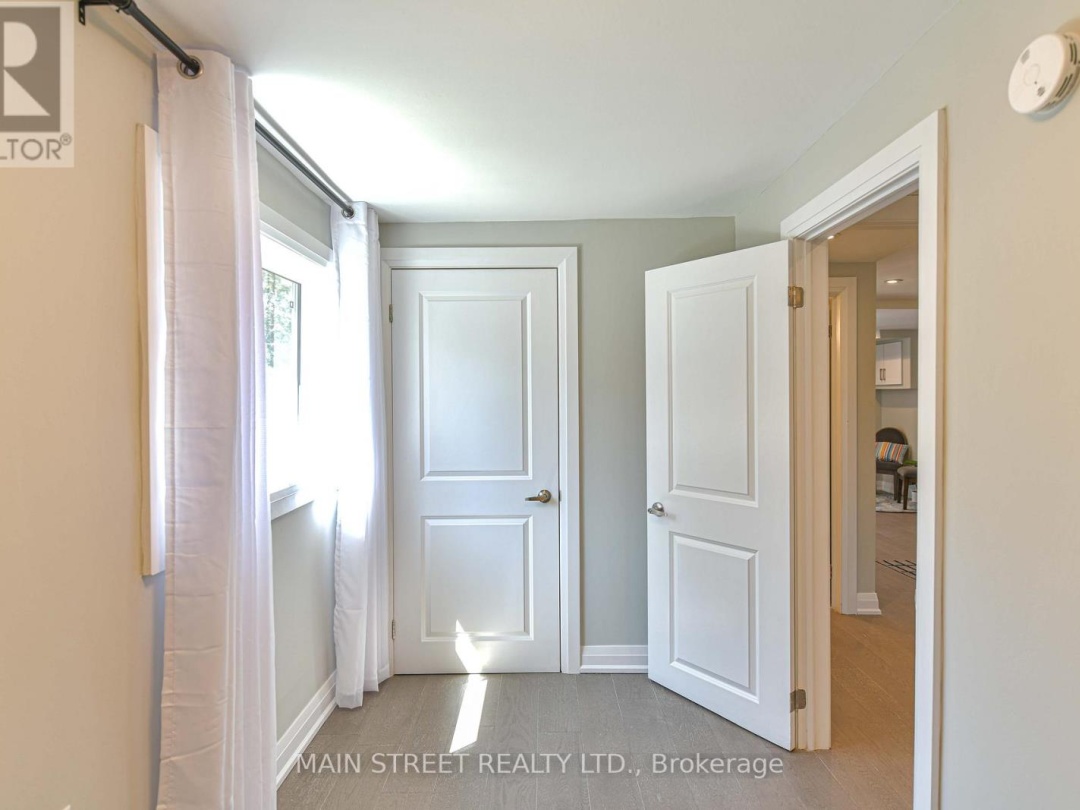 1079 SYLVAN  GLEN DRIVE, Dalrymple Lake
