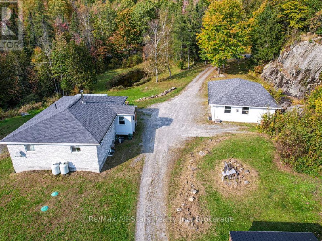 410 Etwell Road, Huntsville (Stisted)