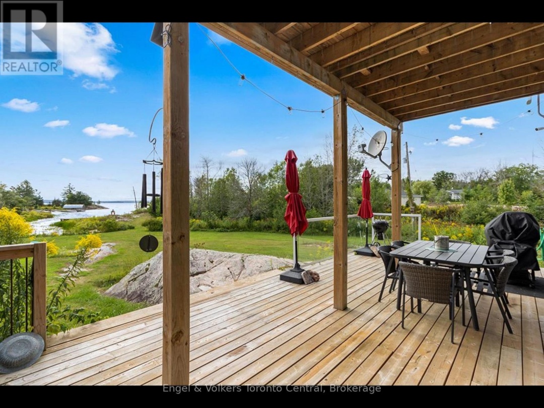 9 OSPREY WAY, Georgian Bay