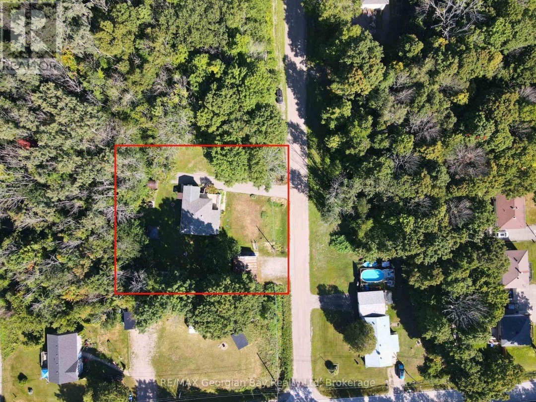 426 DAVID AVENUE, Tay (Port McNicoll)
