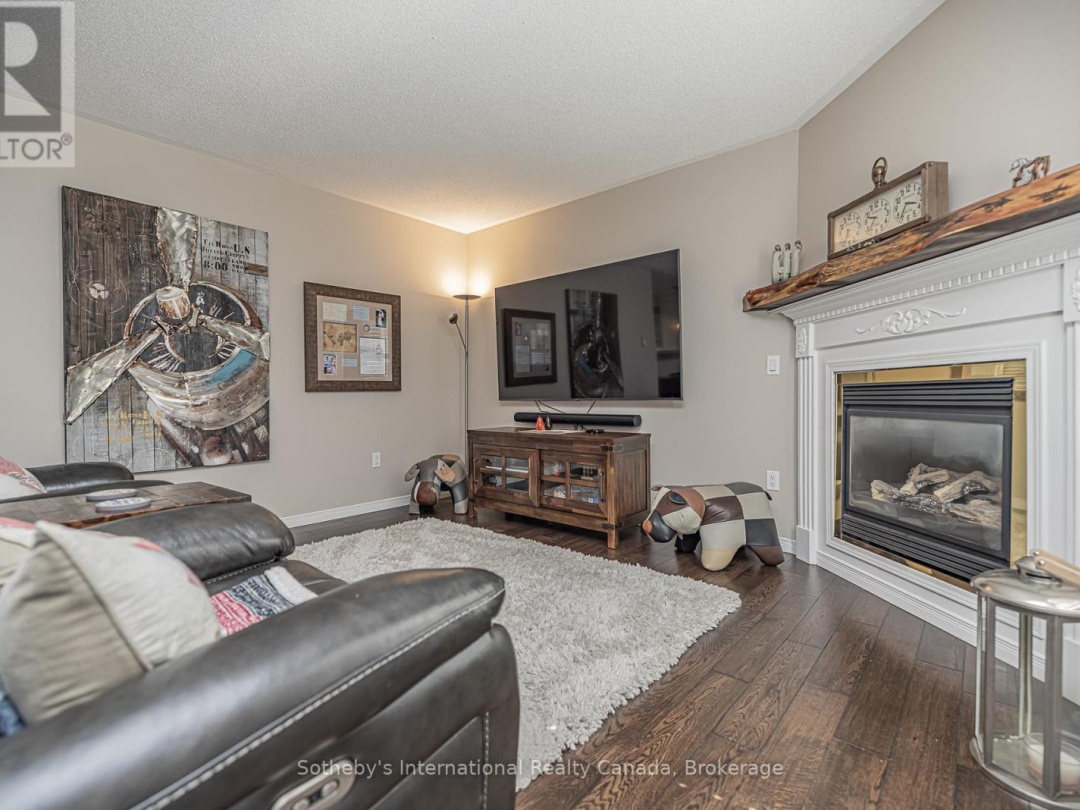 35 PINERIDGE GATE, Gravenhurst (Muskoka (S))