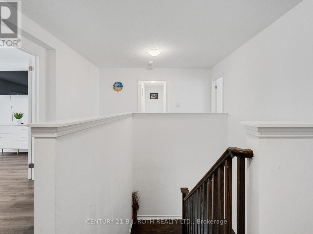 22 DYER CRESCENT, Bracebridge (Macaulay)