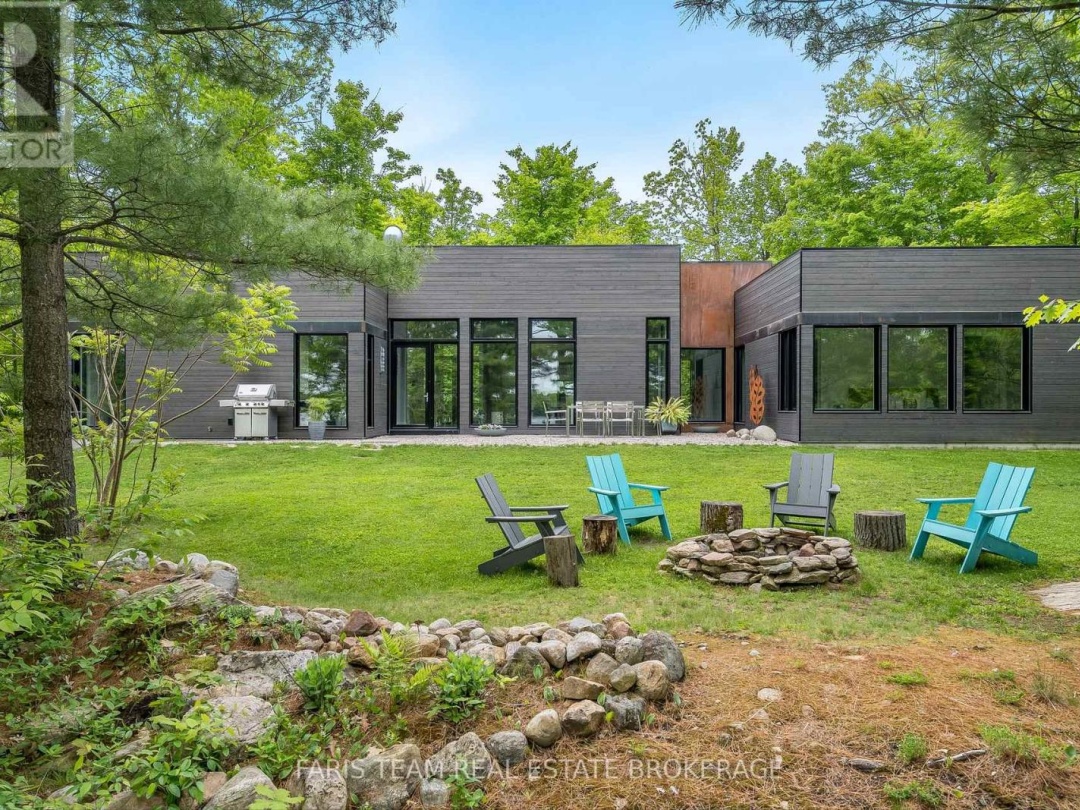 3870 DARLING ISLAND ROAD, Gloucester Pool